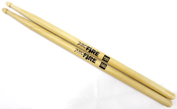 Baqueta 5B Pro Fire Spanking Maple Ponta Nylon Marfim
