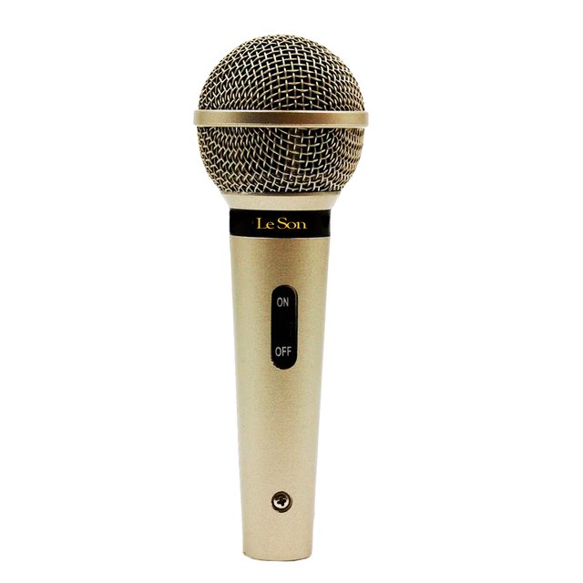 Microfone com Fio Dinâmico Le Son SM 58 P-4  cardióide e unidirecional